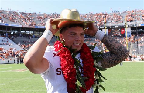 Heisman Odds After Week 6: Dillon Gabriel Enters Top Five.